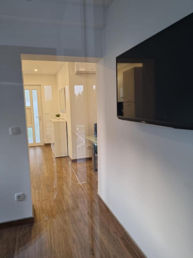 Angel Wing Apartmant Duće Eksteriør billede