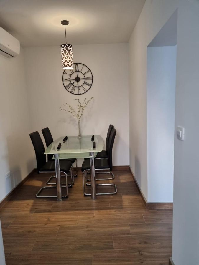 Angel Wing Apartmant Duće Eksteriør billede